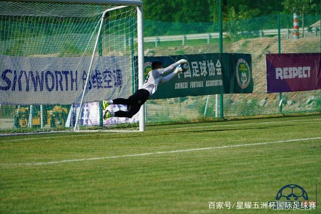 英超-B费点射三笘薰传射  曼联主场1-3布莱顿